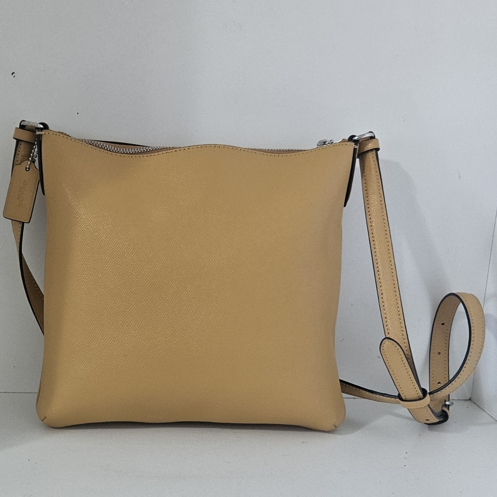 NWOT Coach Honeycomb Color Leather Crossbody Bag - Picture 6 of 13